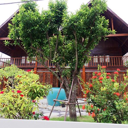 Leeloo Paradise Khanom Extérieur photo