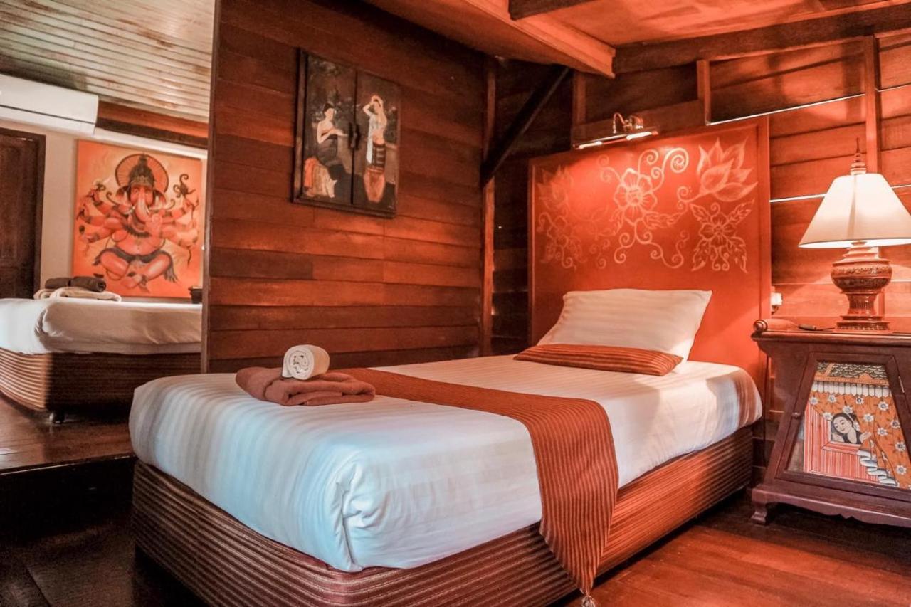Leeloo Paradise Khanom Extérieur photo