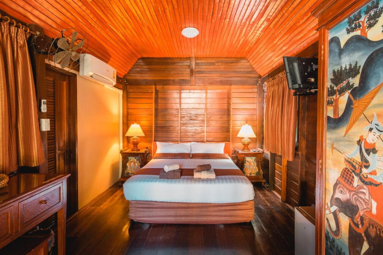 Leeloo Paradise Khanom Extérieur photo